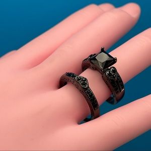 Black Onyx Diamond CZ Black Gold Plated Band 2 Band Ring Wedding Set Sz 8